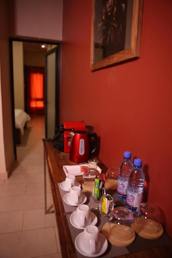 Au Bord De L'Eau Hotel Bamako Luaran gambar